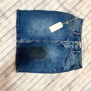 SHEIN Blue Classic Denim Jeans